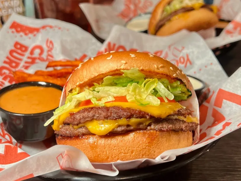Red’s Double Tavern Burger